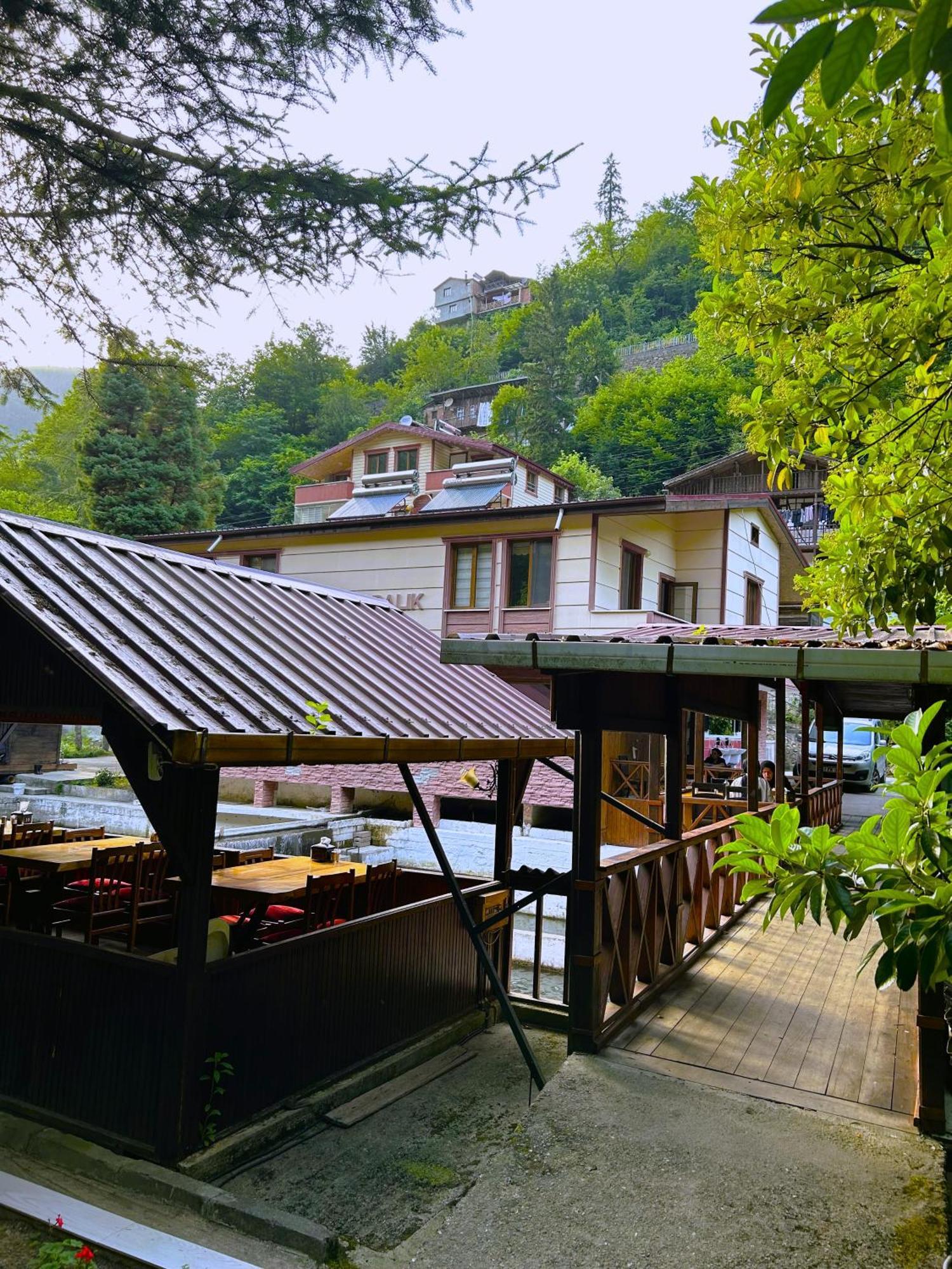 Isikli Kale Hotel Caykara Exteriér fotografie