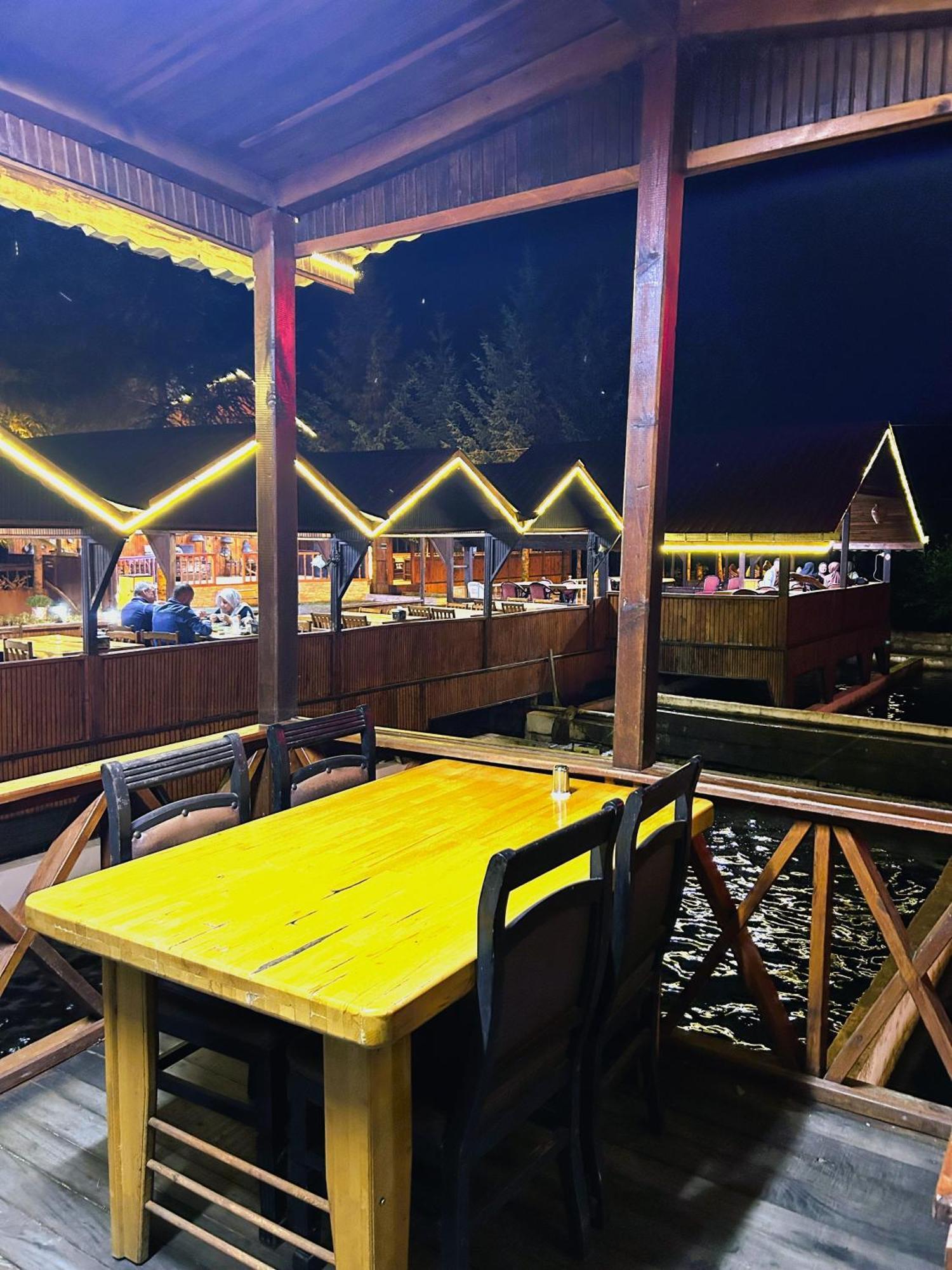 Isikli Kale Hotel Caykara Exteriér fotografie