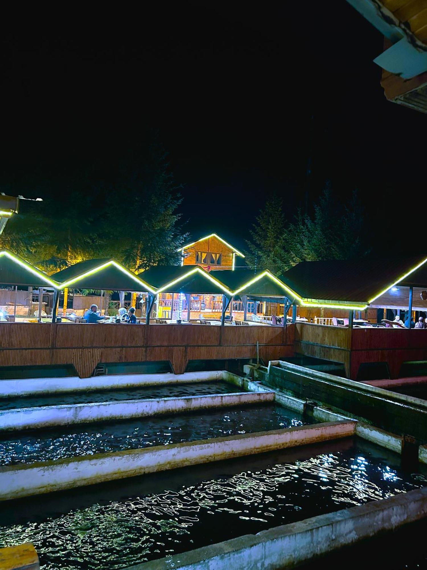 Isikli Kale Hotel Caykara Exteriér fotografie